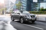 Nissan Pathfinder Hybrid 2015 года